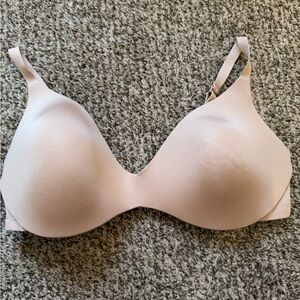 SKIMS Seamless Bra